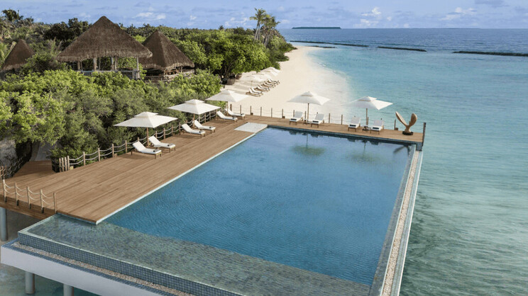 JW Marriott Maldives Resort & Spa